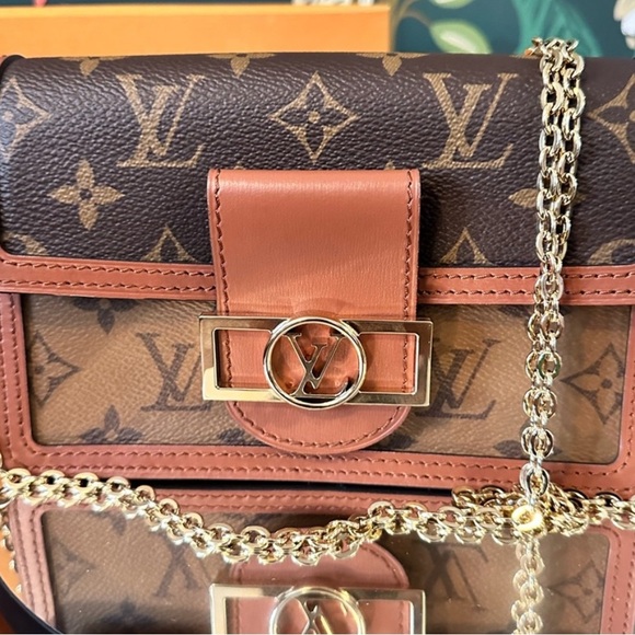Louis Vuitton NEW Reverse Monogram Dauphine Crossbody - Picture 9 of 16